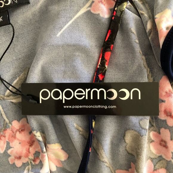 Papermoon NWT Women’s Basima Back Detail Navy Floral Strappy Knit Top Size 3X - Picture 12 of 12